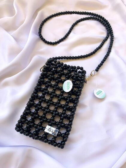 BLACK BEADED PHONE BAG
